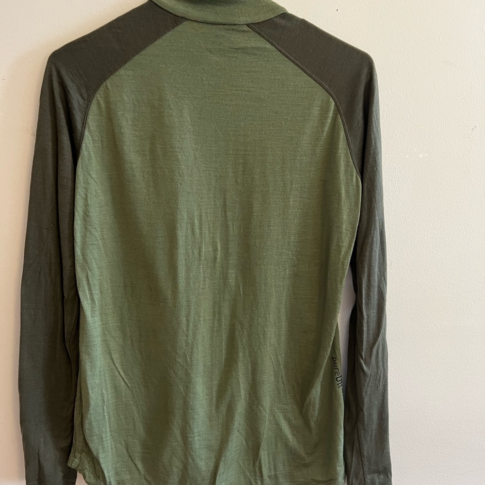 Norrona Merino Wool Women’s Base Layer top size Medium Femund PureUll Zip neck